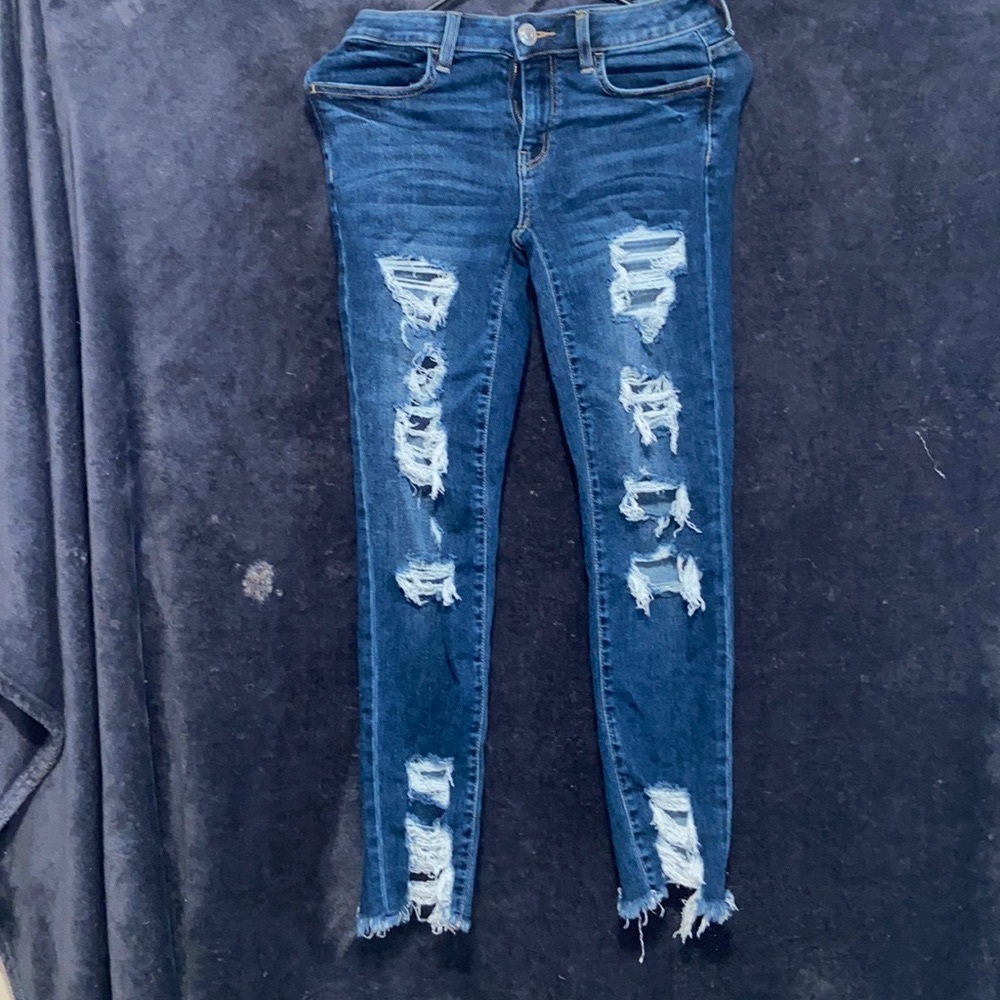 American Eagle Next Level Stretch Ripped Jeans Size 4